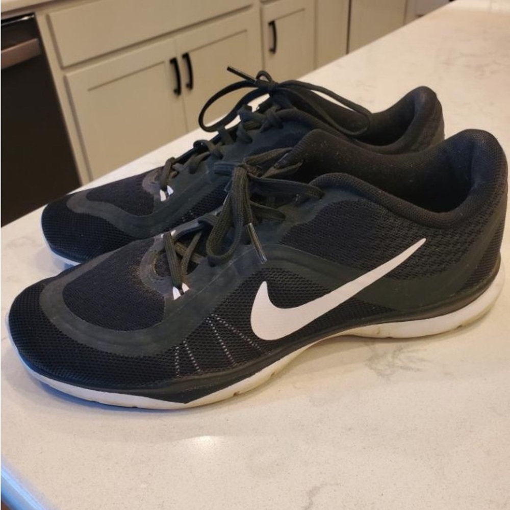 Women’s Nike Training Flex TR6 Size 9